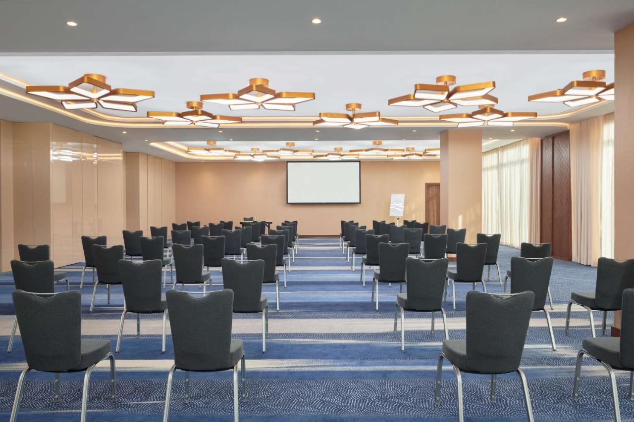 Radisson Blu Hotel Riyadh Convention And Exhibition Center Exteriér fotografie Meeting room