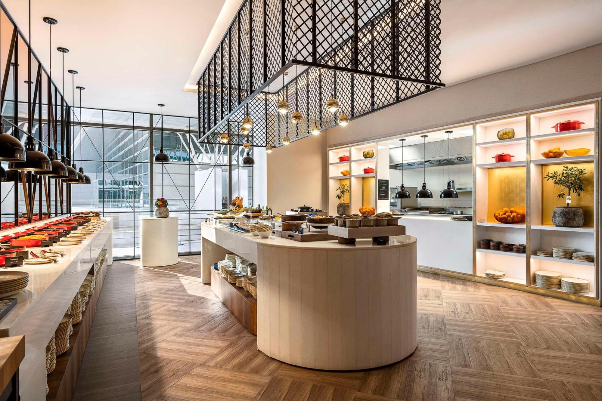 Radisson Blu Hotel Riyadh Convention And Exhibition Center Exteriér fotografie The Kitchen