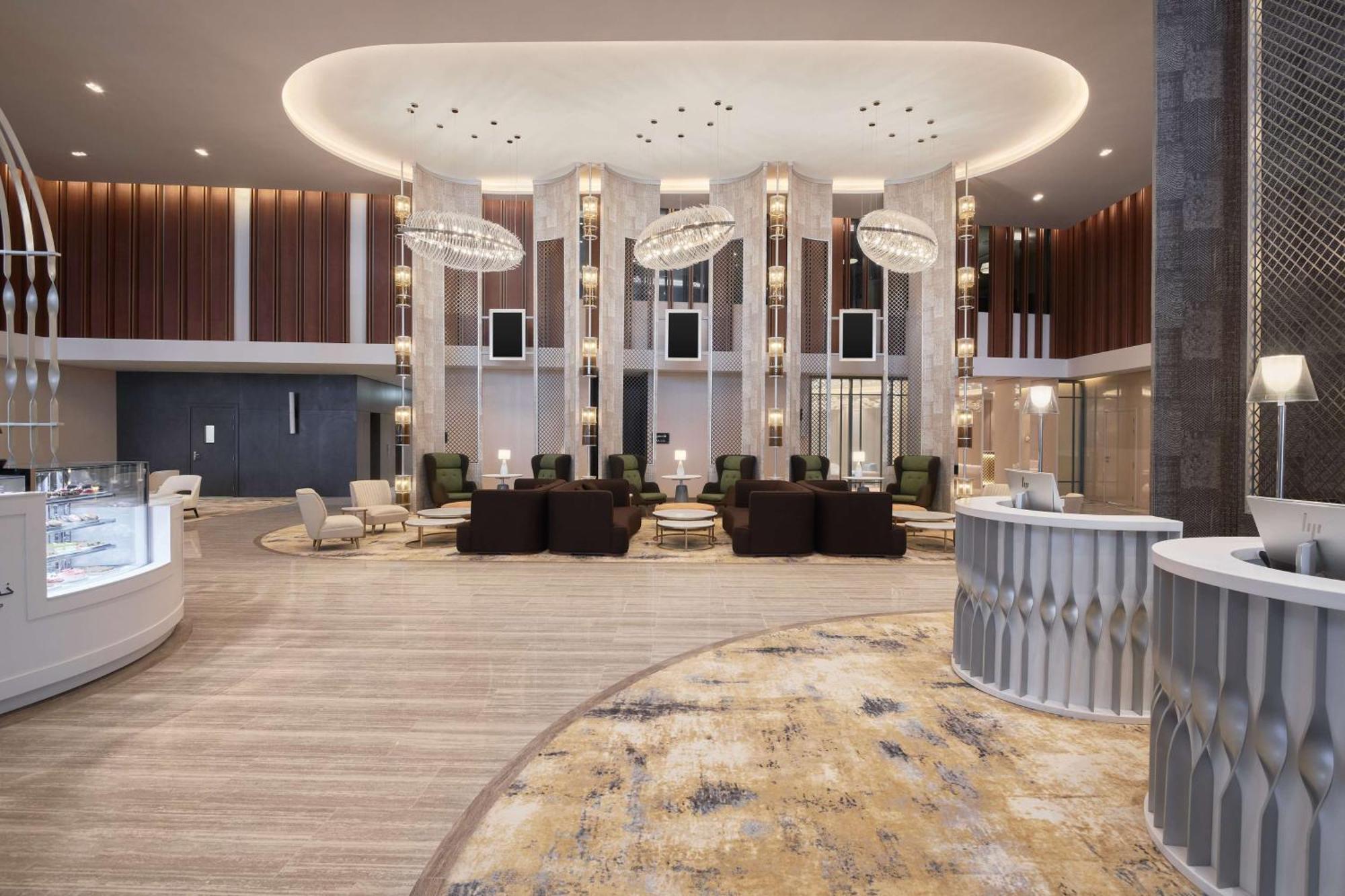 Radisson Blu Hotel Riyadh Convention And Exhibition Center Exteriér fotografie The lobby of the hotel